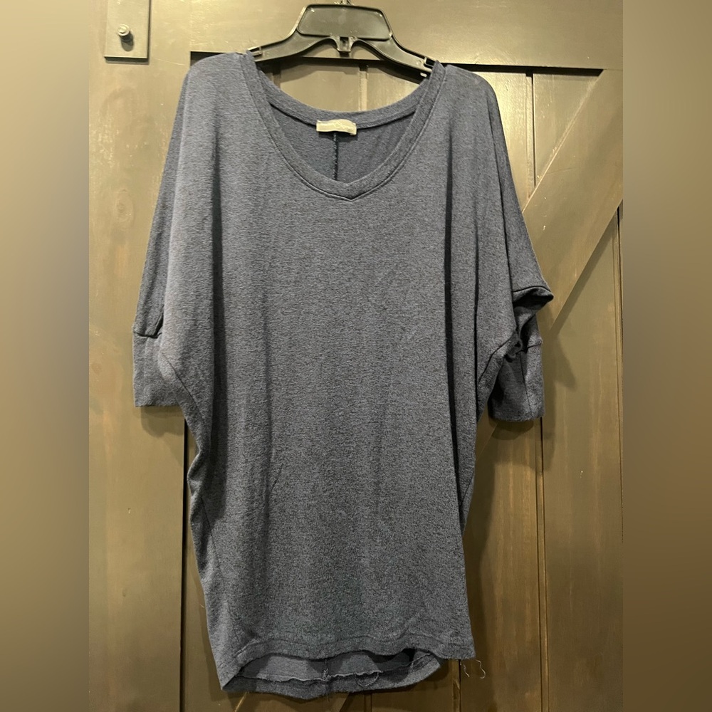 Market & Spruce Navy Oversized Cuffed Sleeve Tee (Dolman style)